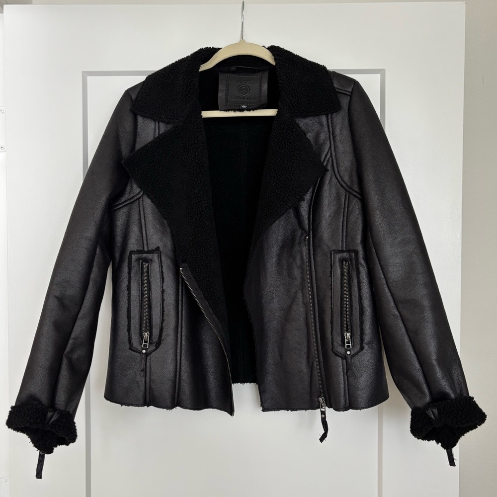 Black Sherpa-lined Women’s Jacket
